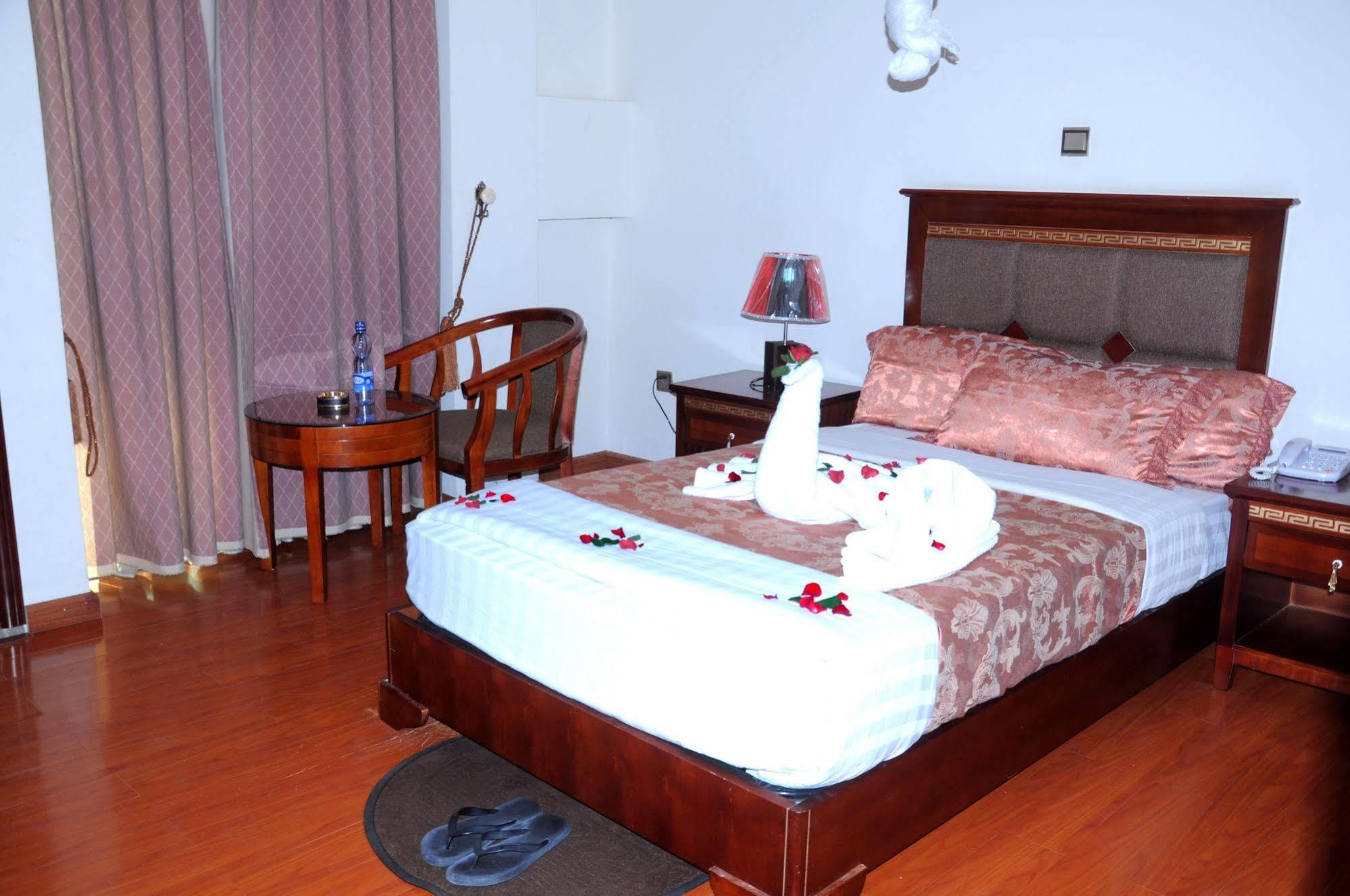 Addis Amba Hotel Bahir Dar Dış mekan fotoğraf